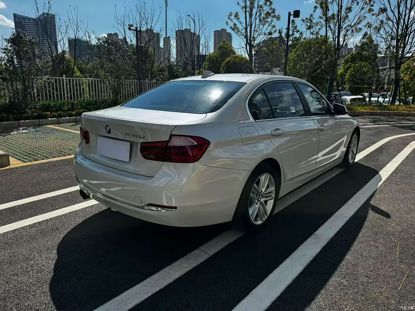 BMW 3 Series, 2016 9
