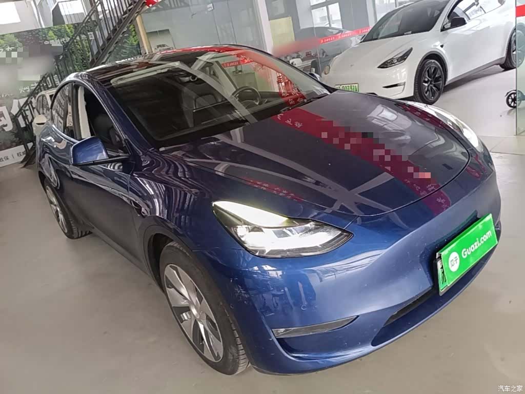 Tesla Model Y, 2021 4