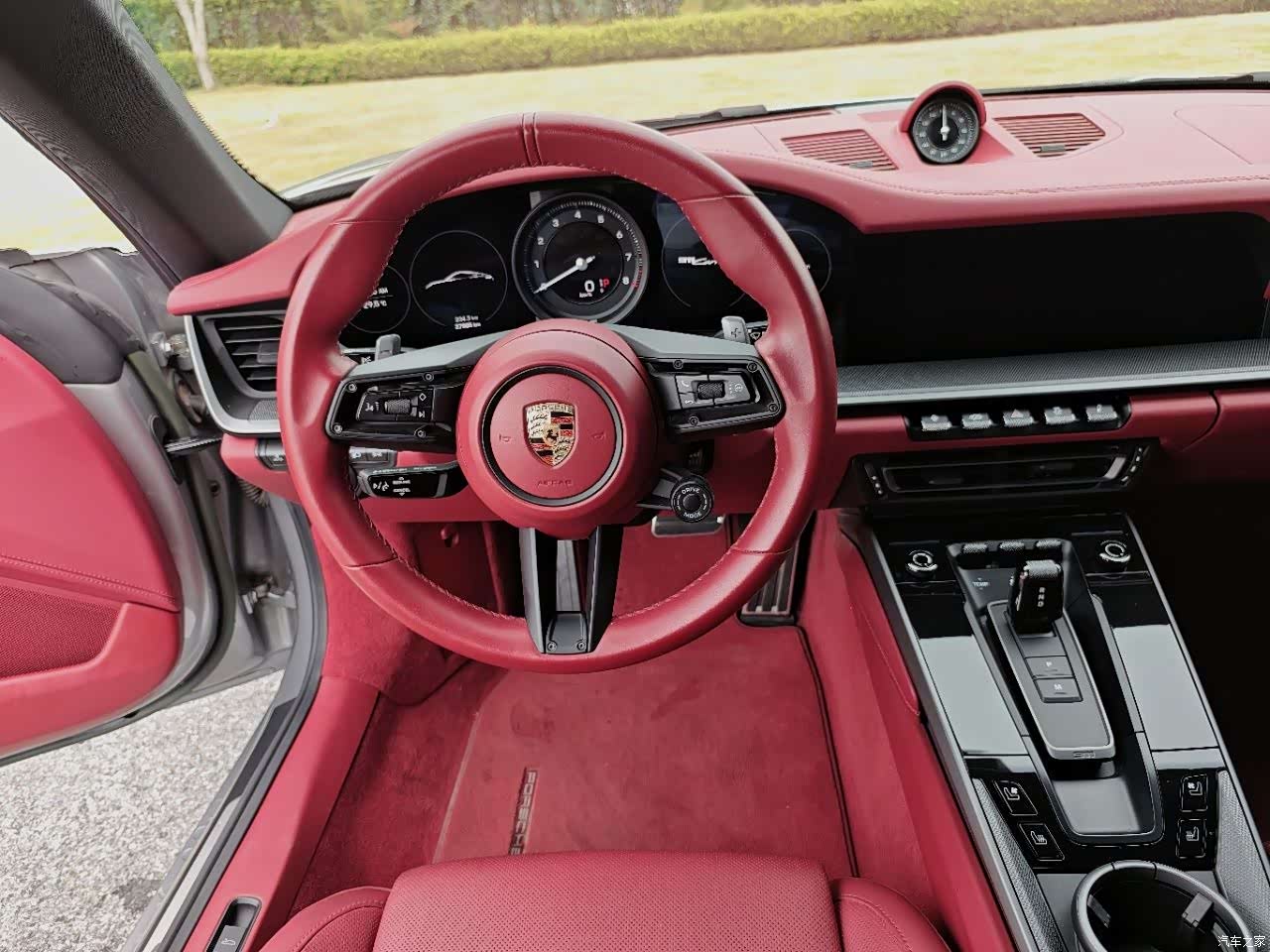 Porsche 911, 2023 8