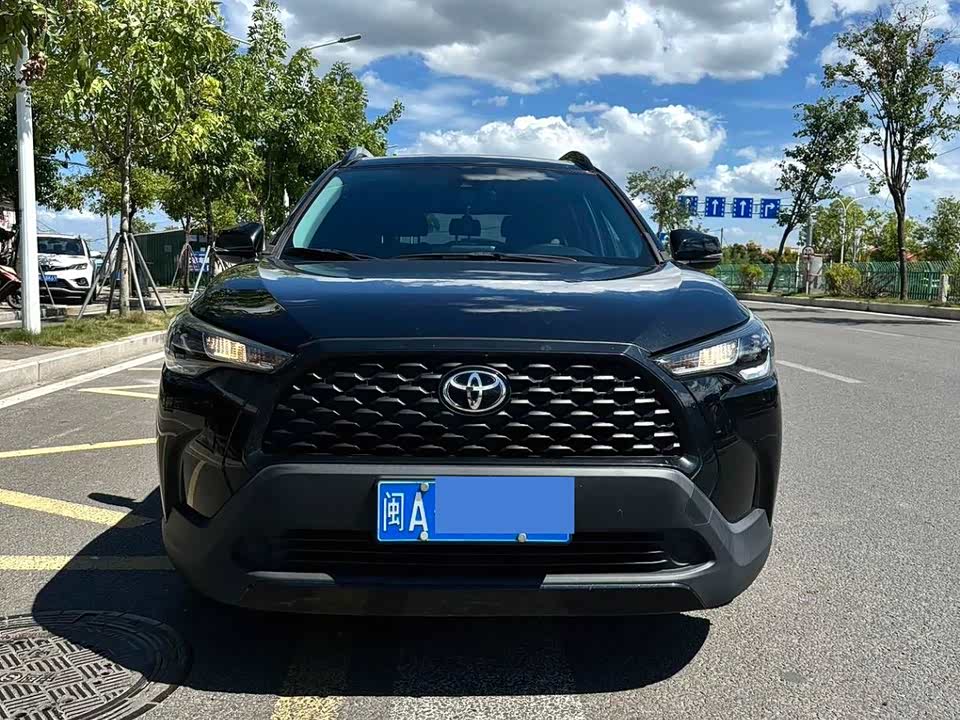 Toyota Corolla Sharp amplifier