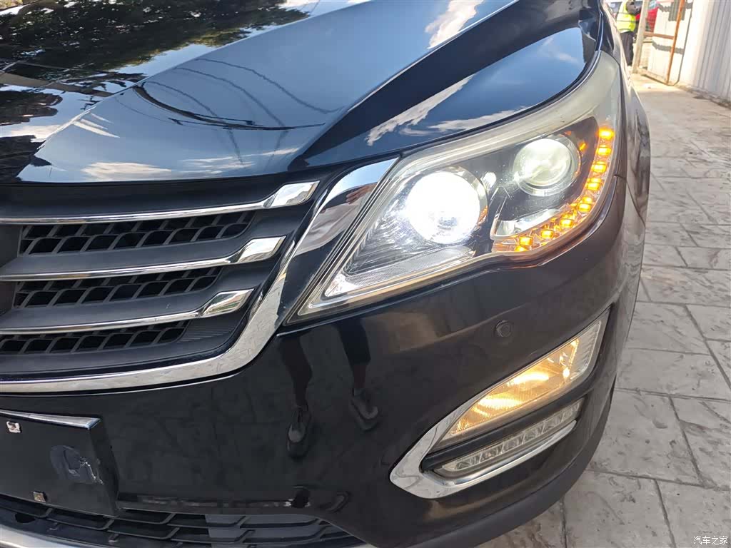 Wuling 560, 2016 24