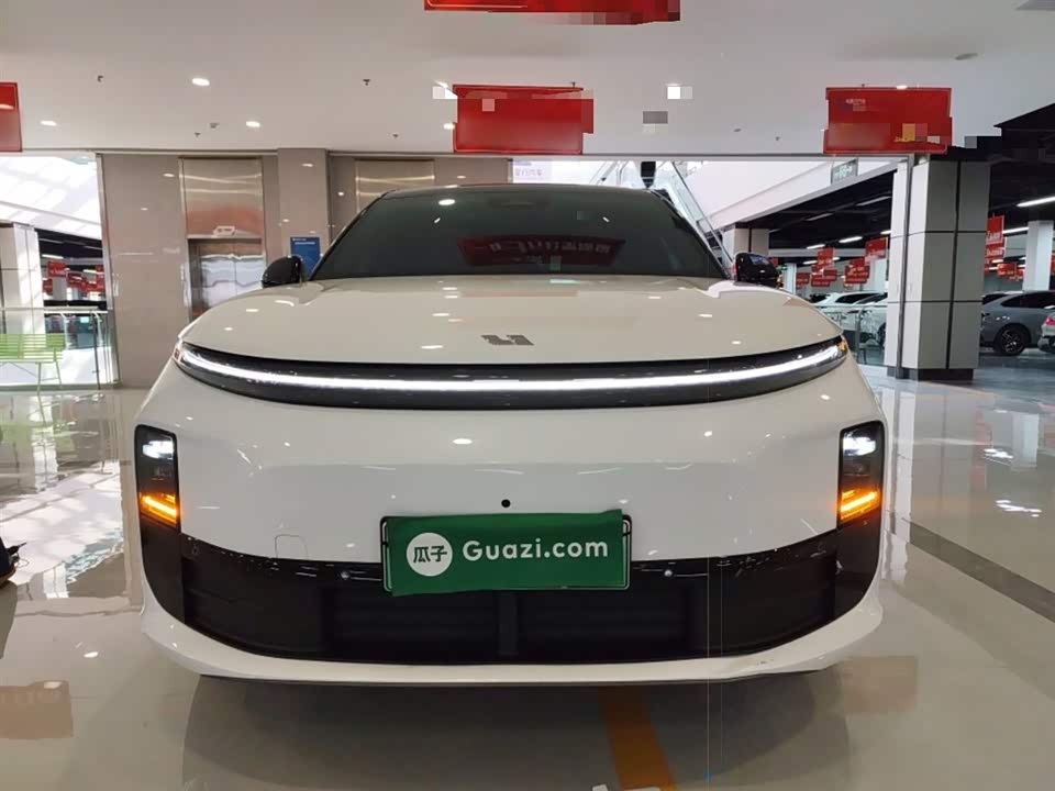 Li Auto Ideal L6