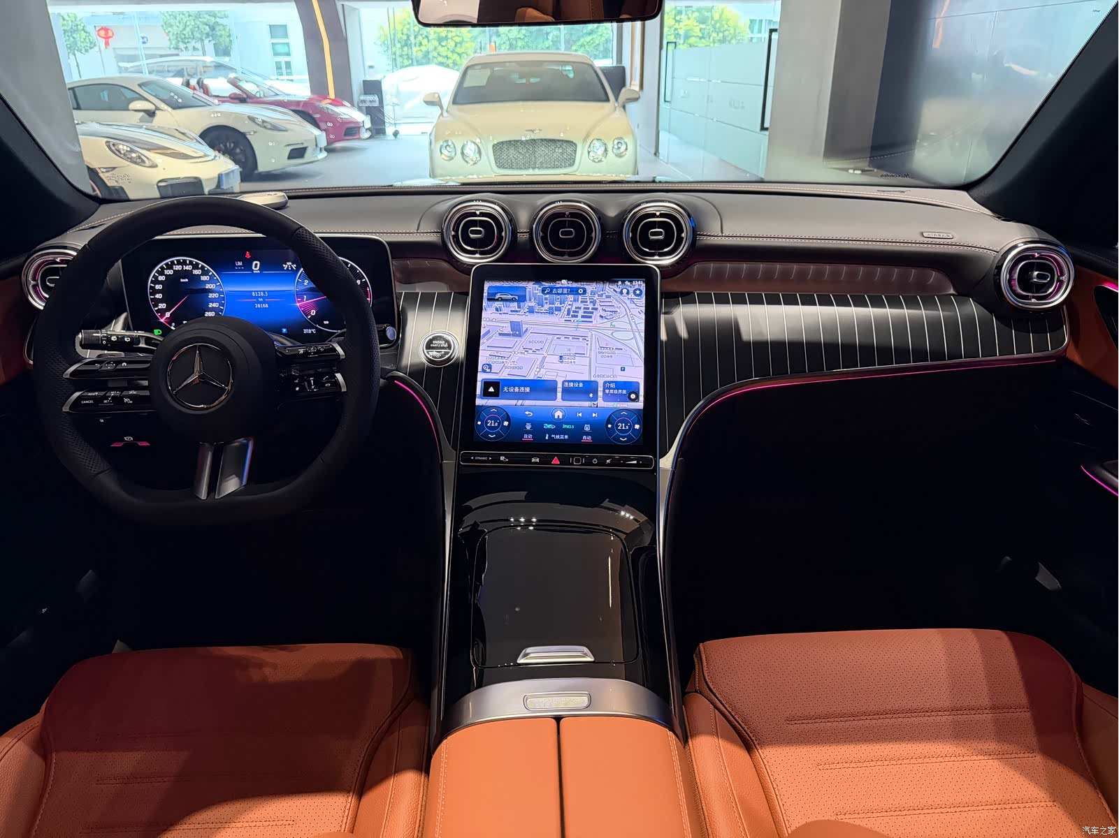 Mercedes-Benz GLC, 2024 10