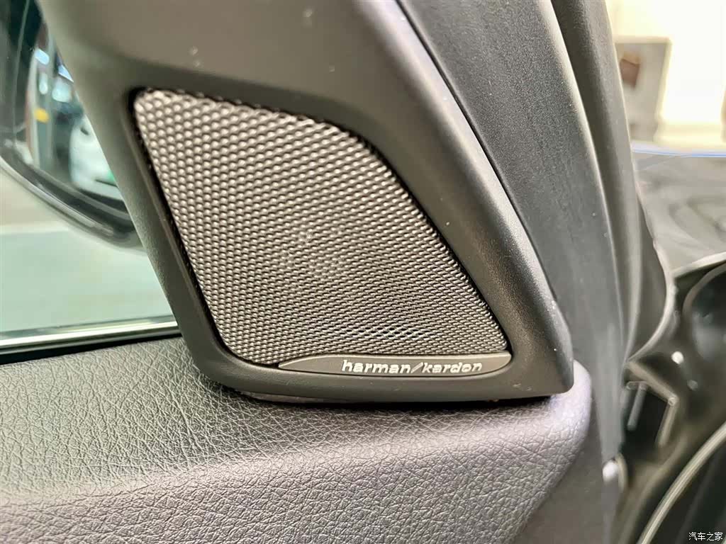 BMW 5 Series, 2016 16