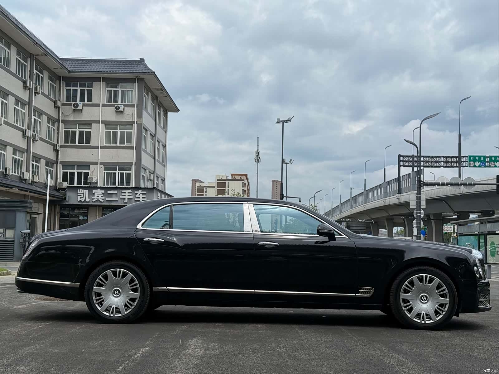 Bentley Mulsanne, 2018 6