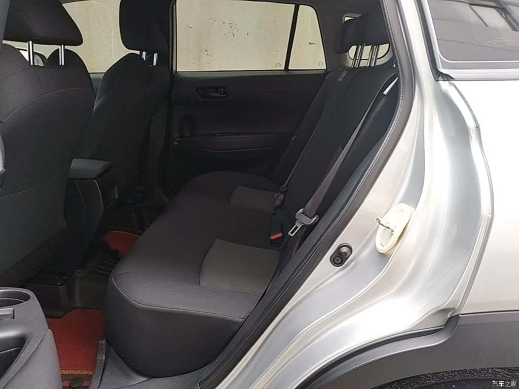 Toyota Frontlander, 2024 17