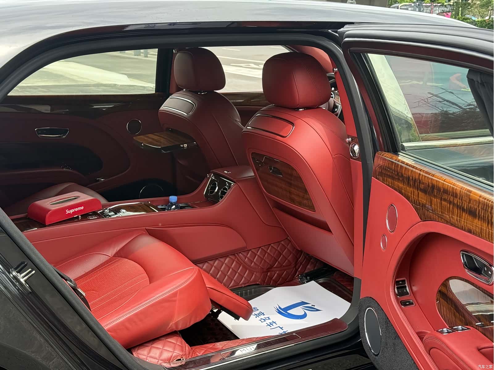 Bentley Mulsanne, 2018 17