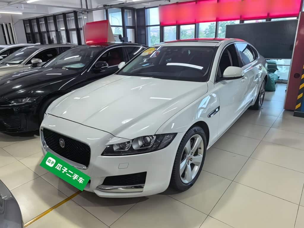 Jaguar XFL