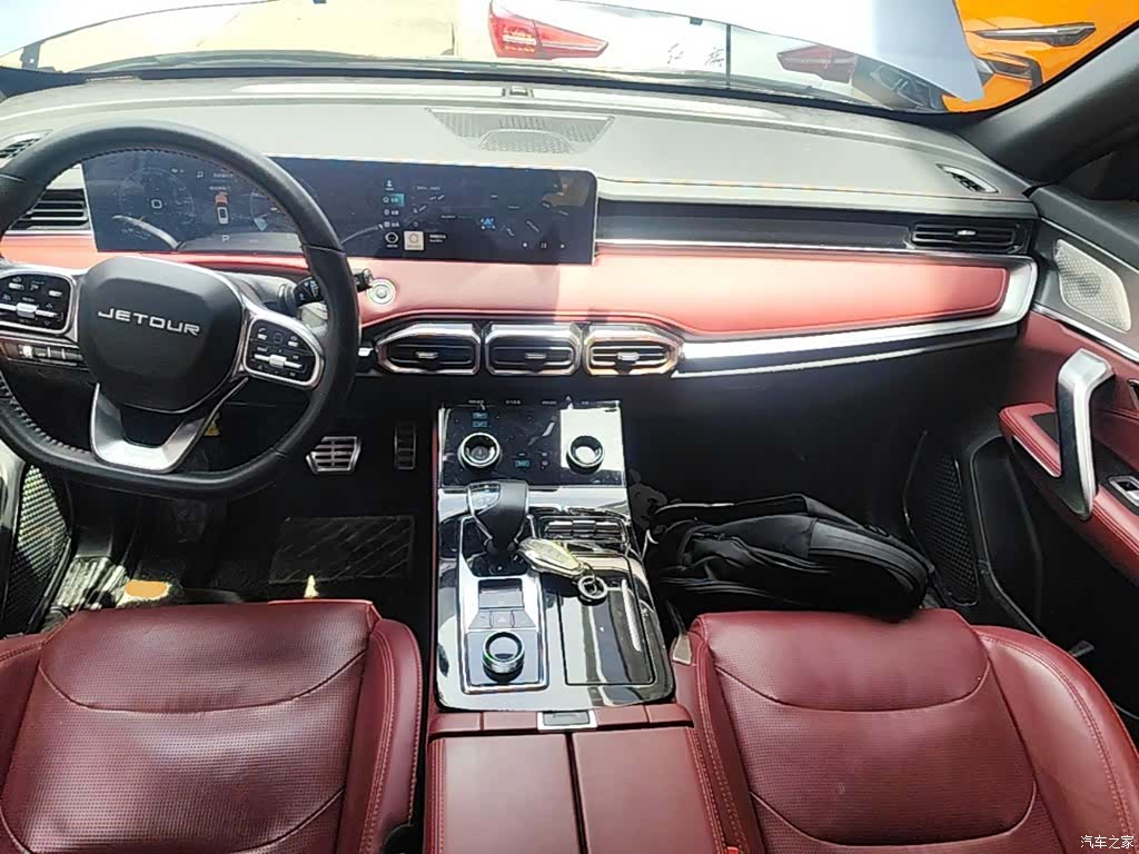 Jetour X70, 2021 10
