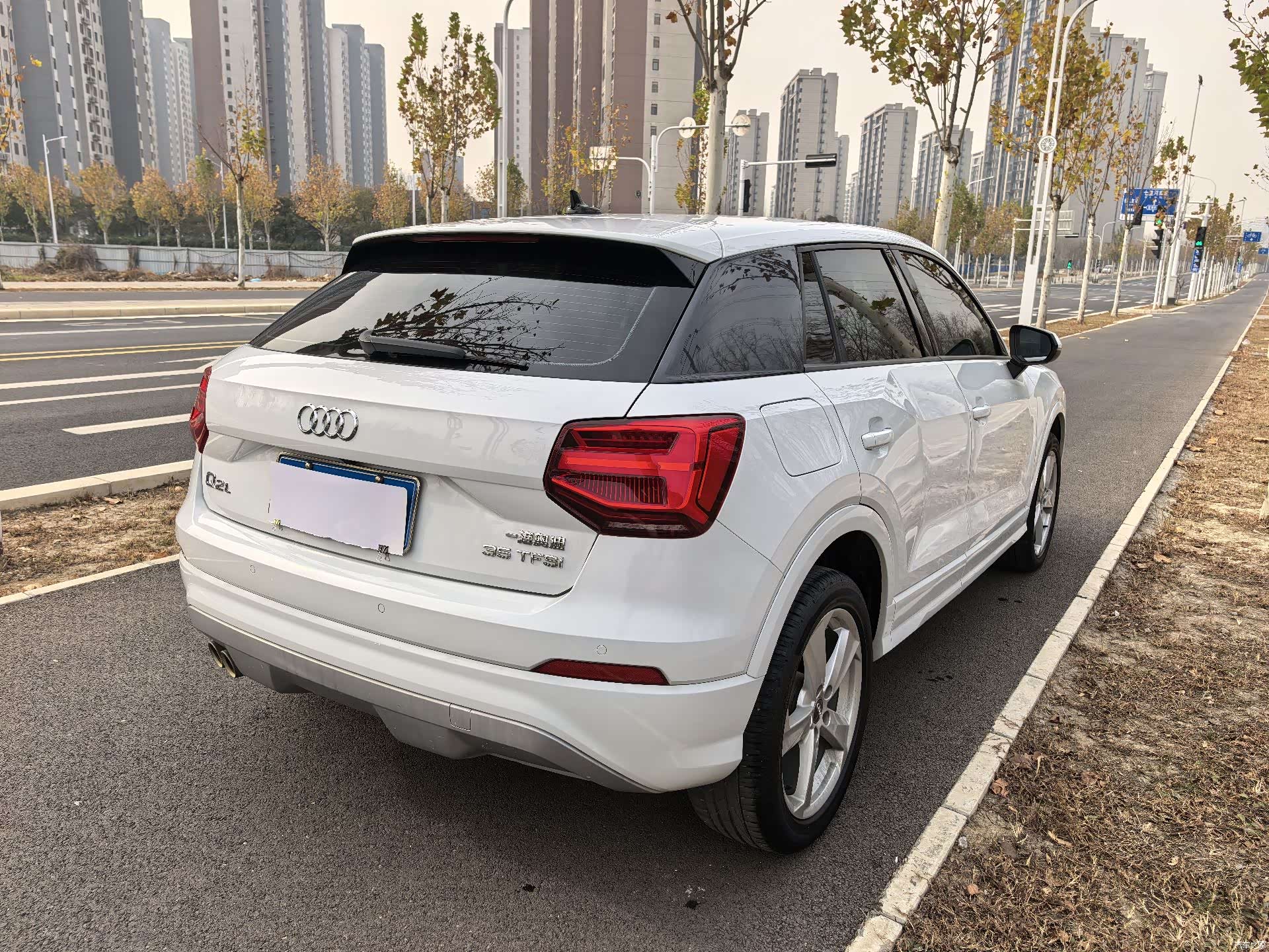 Audi Q2L, 2021 21