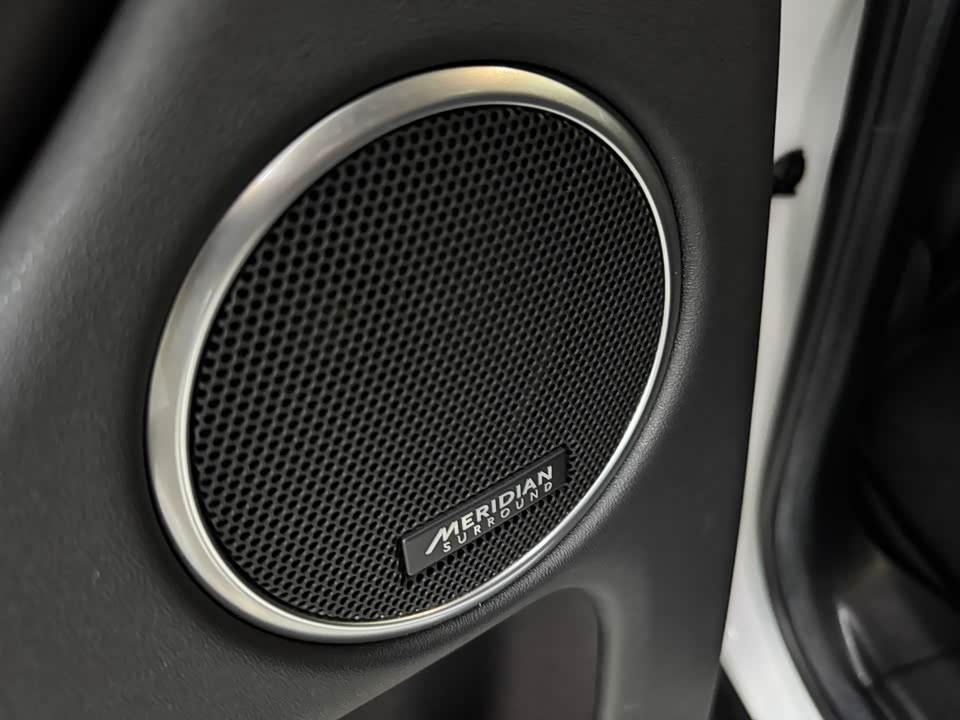 Land Rover Discover sports