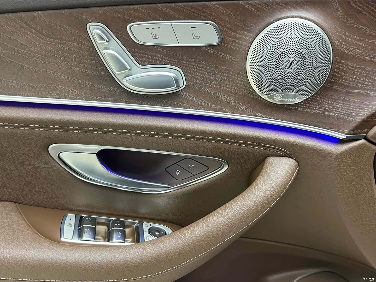 Mercedes-Benz E-Class, 2022 19