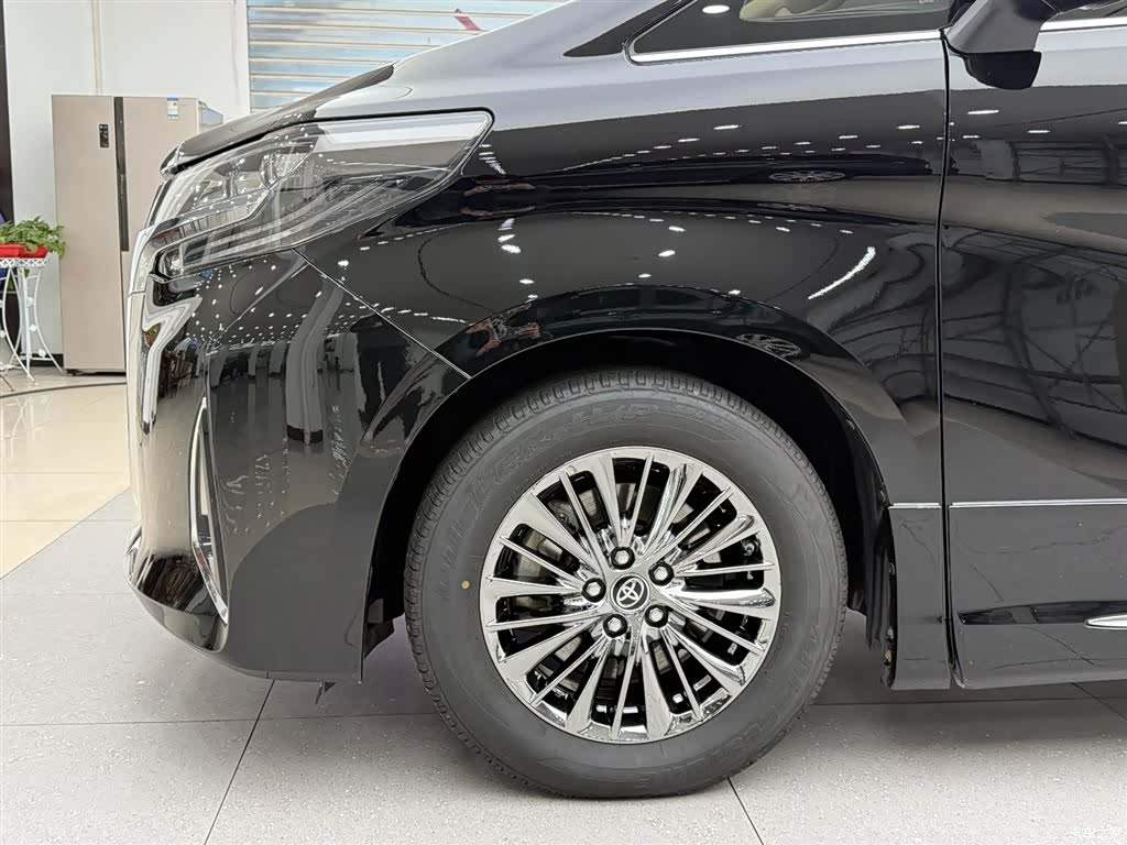 Toyota Alphard, 2020 9