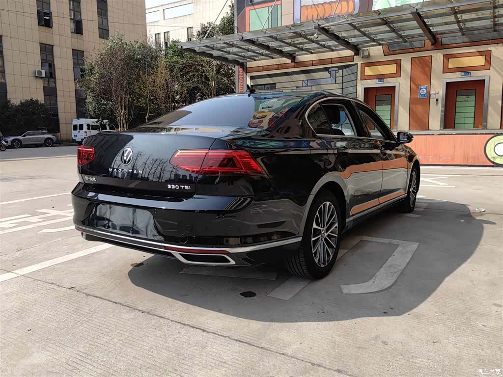 Volkswagen Magotan, 2021 18