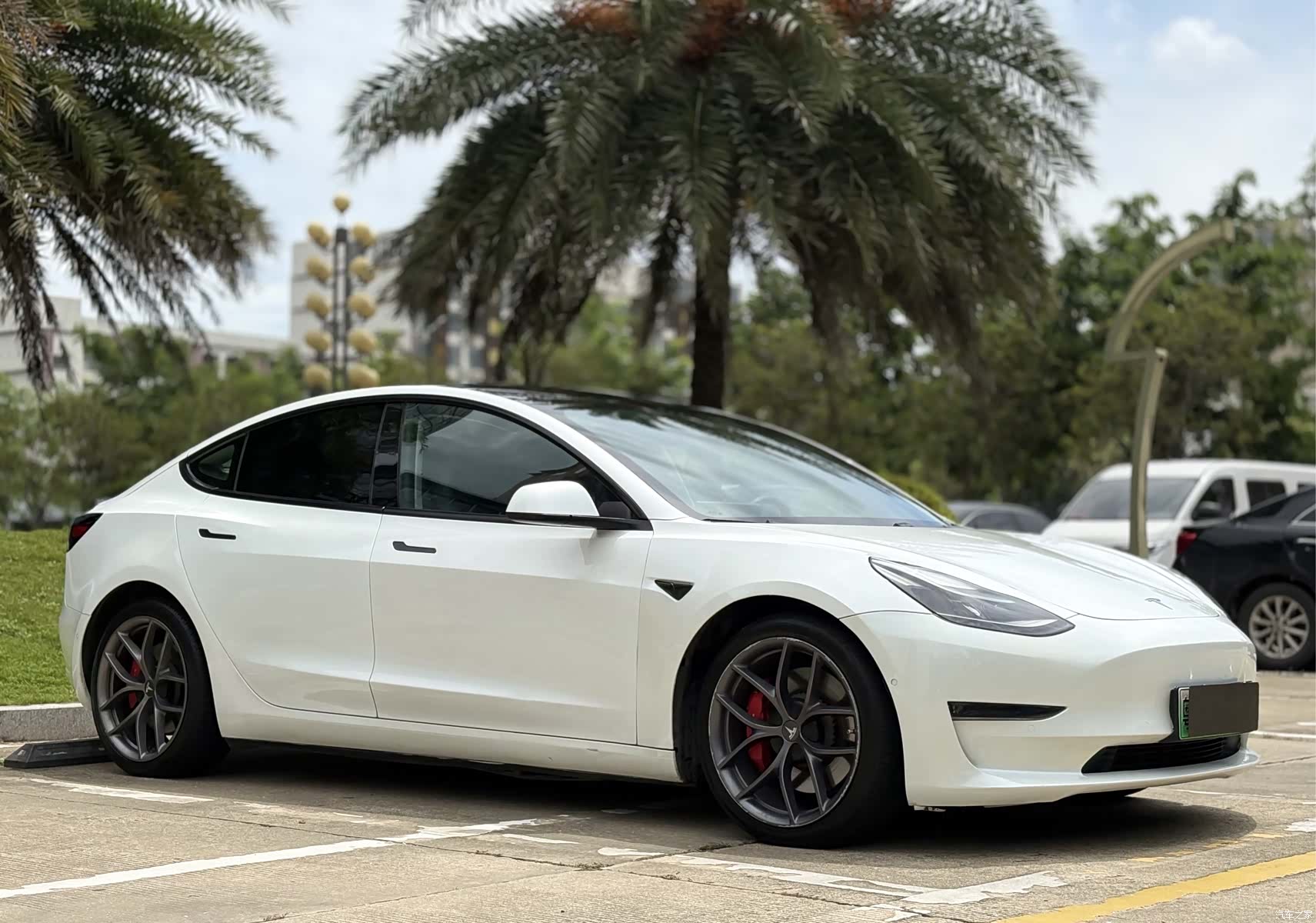 Tesla Model 3, 2021 3