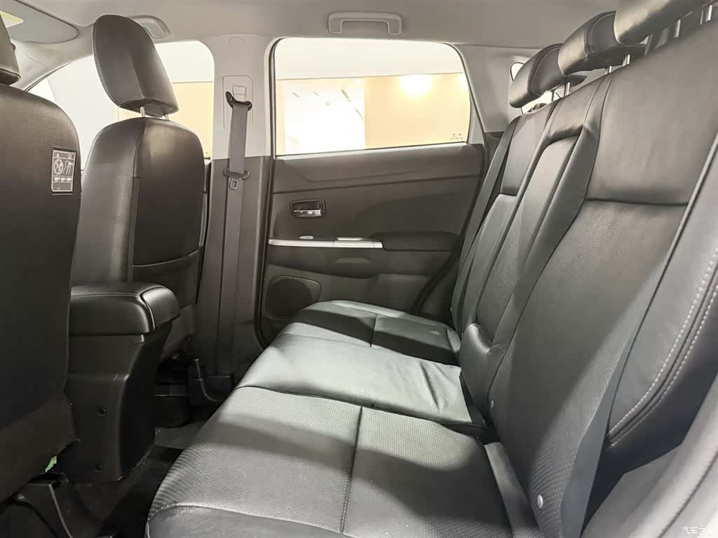 Mitsubishi ASX, 2016 7