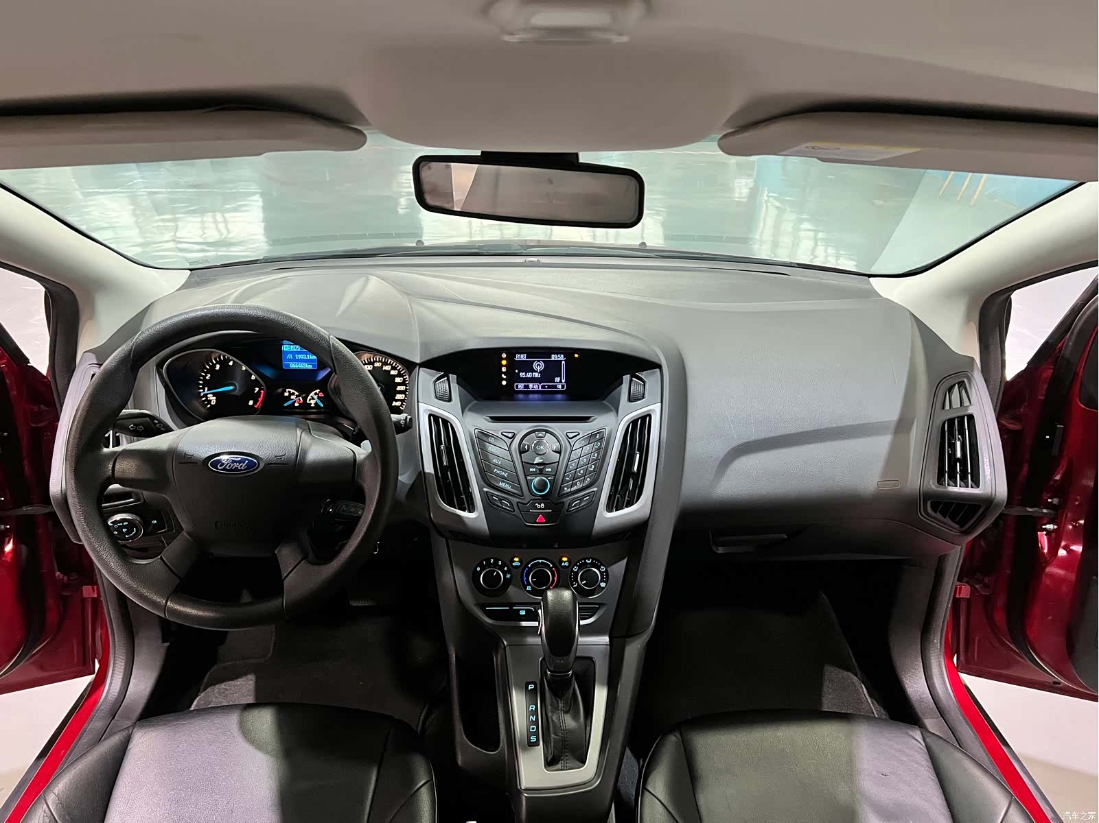 Ford Focus, 2014 все фото