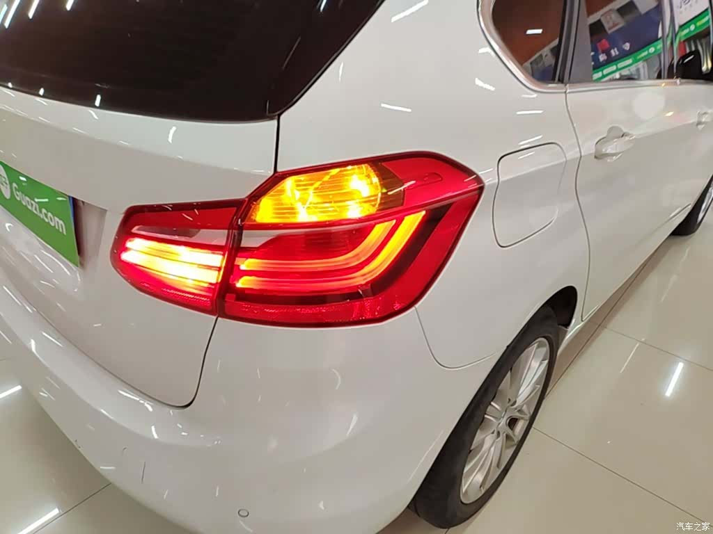 BMW 2 Series, 2019 8