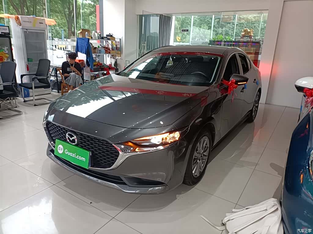 Mazda Mazda3, 2020 2