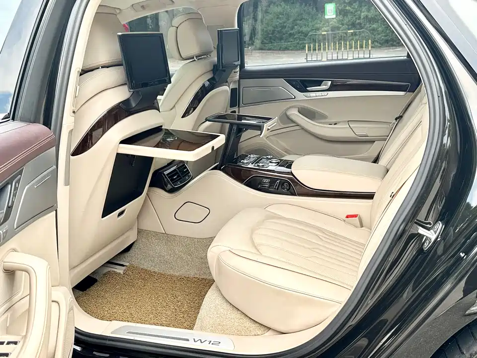 Audi A8 Audi A8