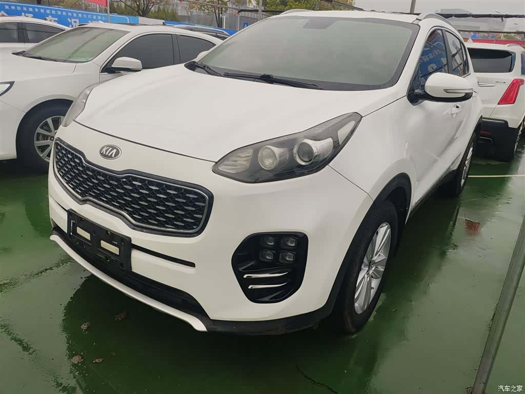 Kia KX5, 2016 1