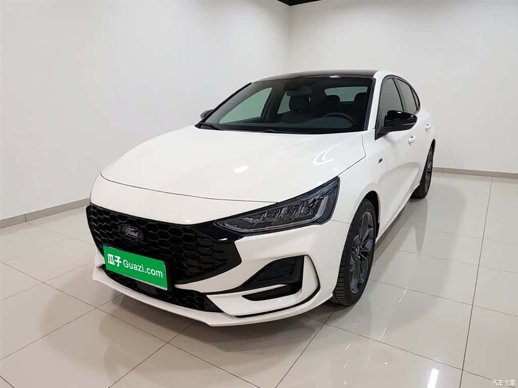 Ford Focus, 2023 1