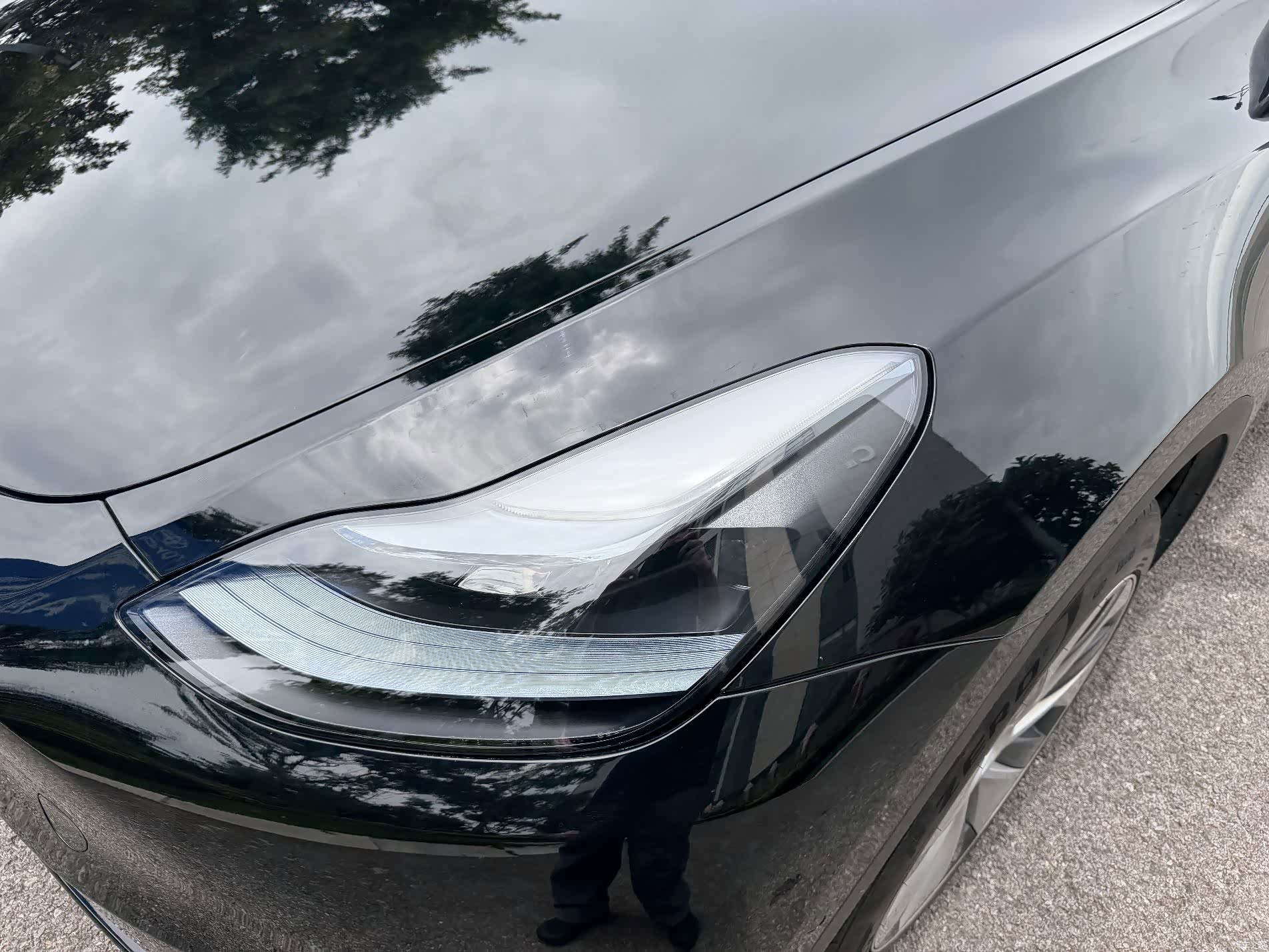 Tesla Model Y, 2023 13