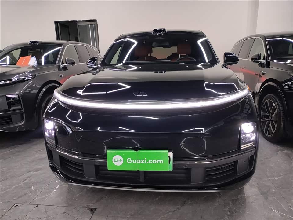 Li Auto Ideal L8