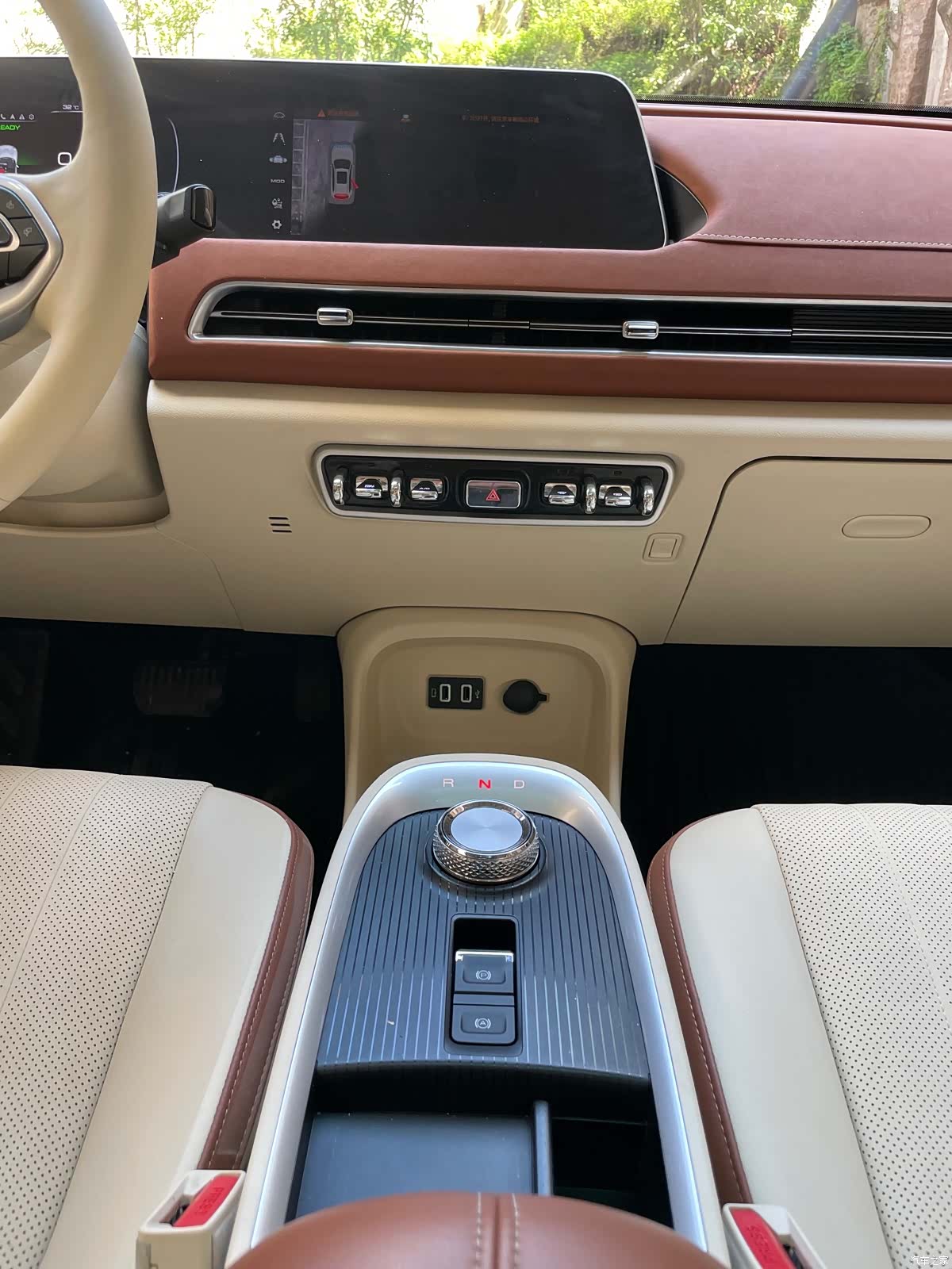 ORA Good Cat, 2022 19