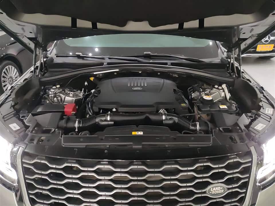 Land Rover Range Rover Star Pulse