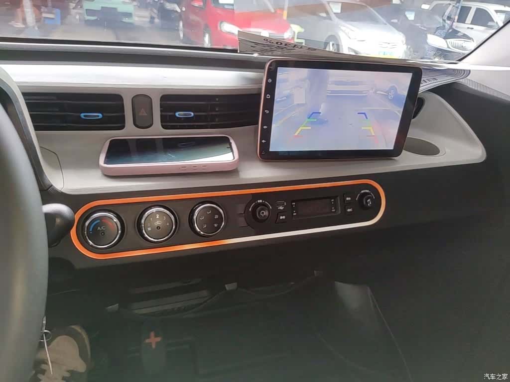 Wuling MINIEV, 2021 13