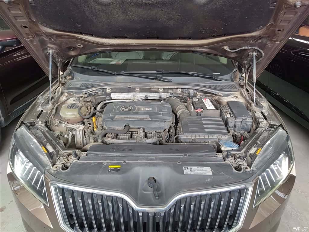 Skoda Superb, 2017 16
