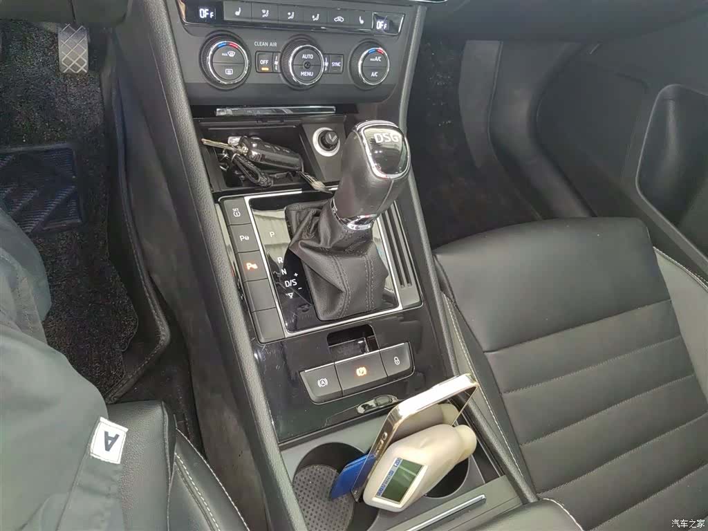 Skoda Superb, 2017 10