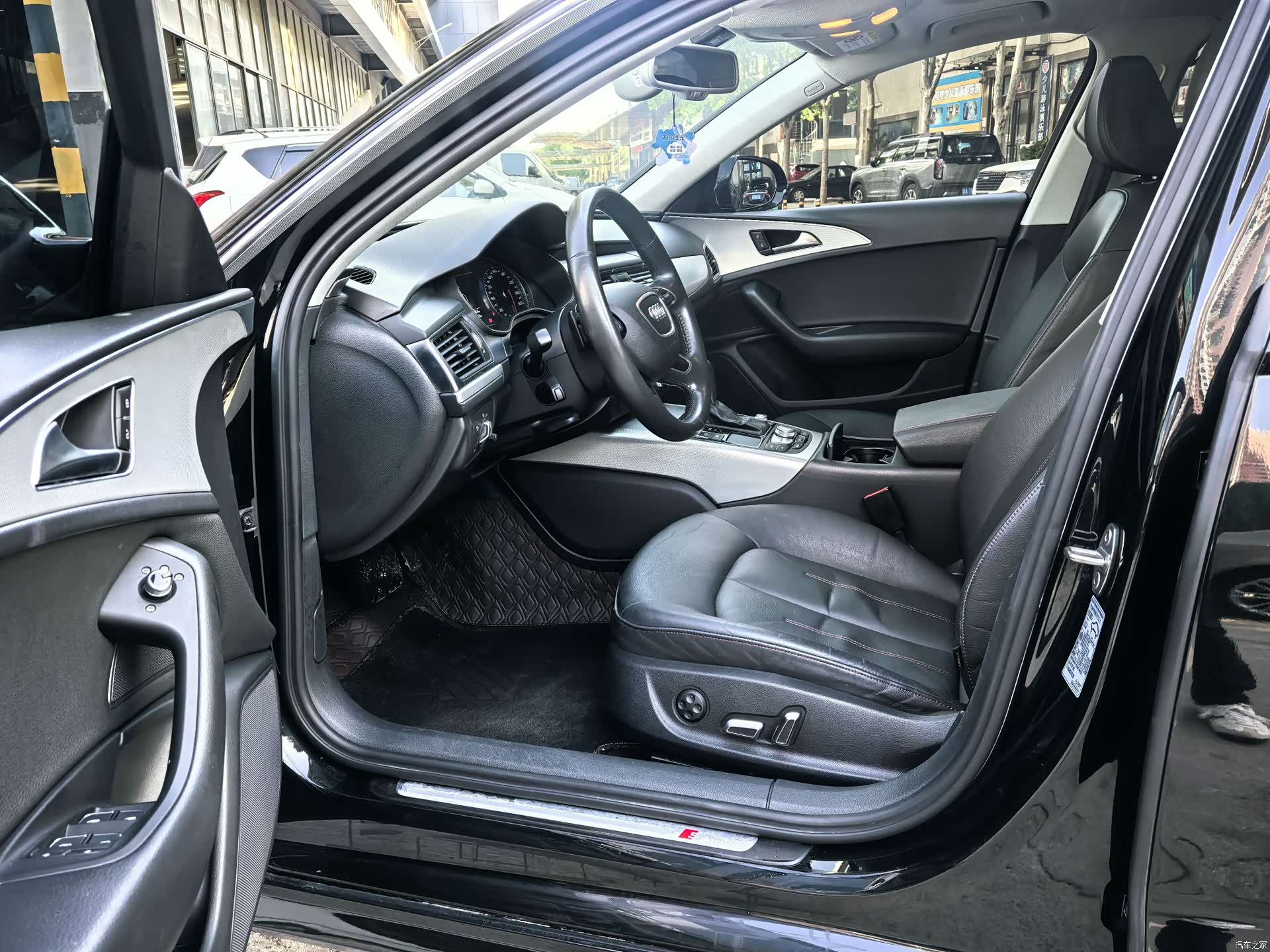 Audi A6L, 2018 8