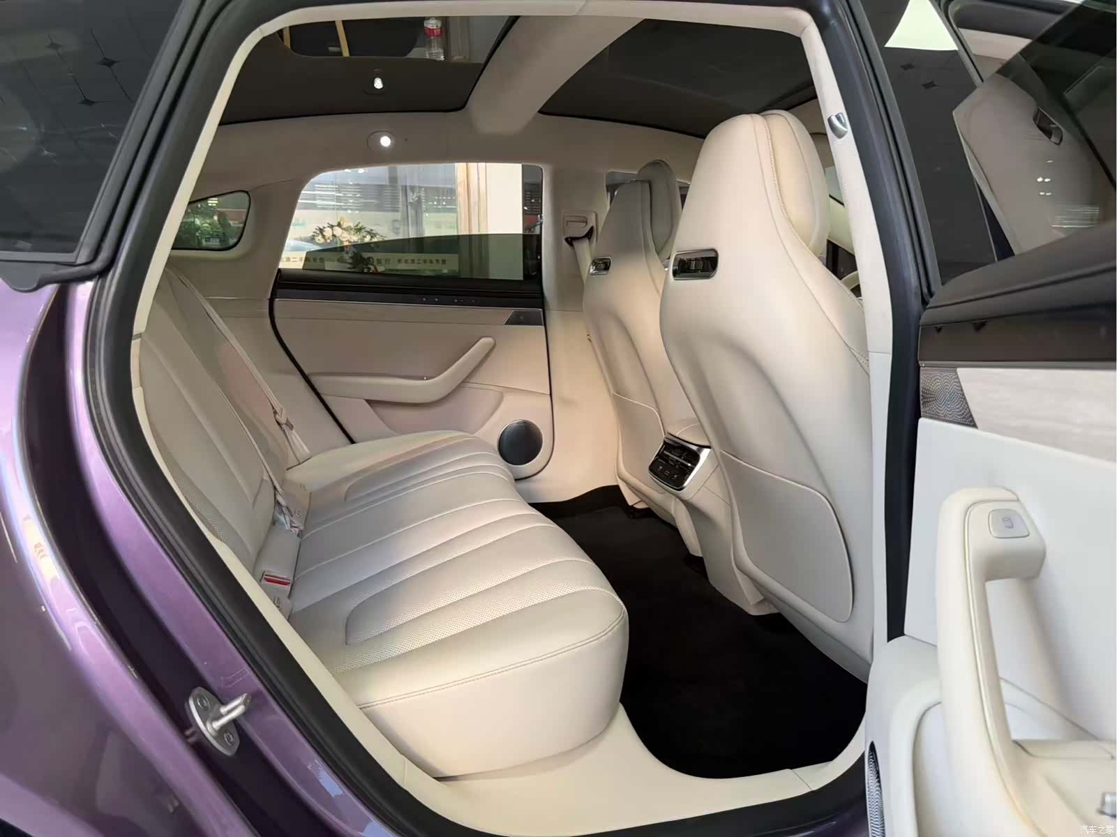 Luxeed S7, 2024 11