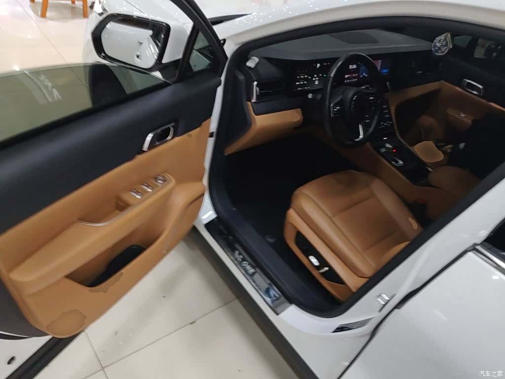 Li Auto ONE, 2022 16