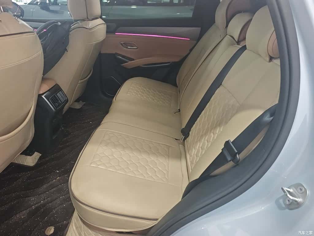 BYD Song, 2025 17