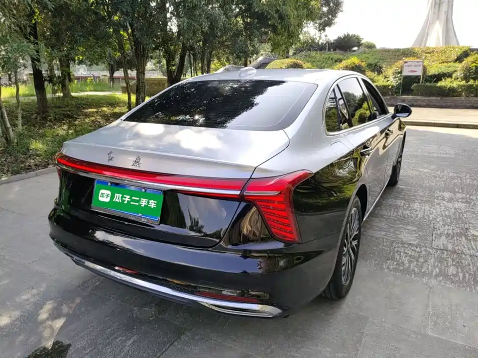 Hongqi H5