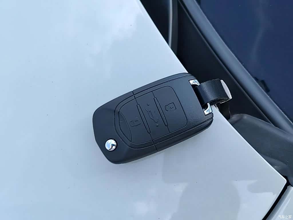 Wuling MINIEV, 2025 9