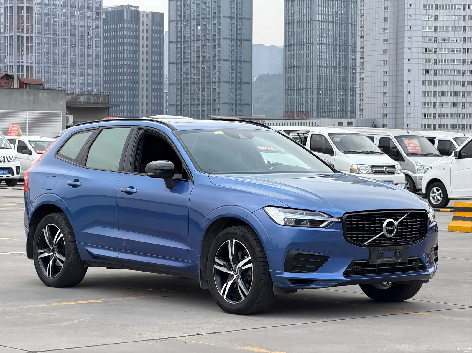 Volvo XC60, 2020 4