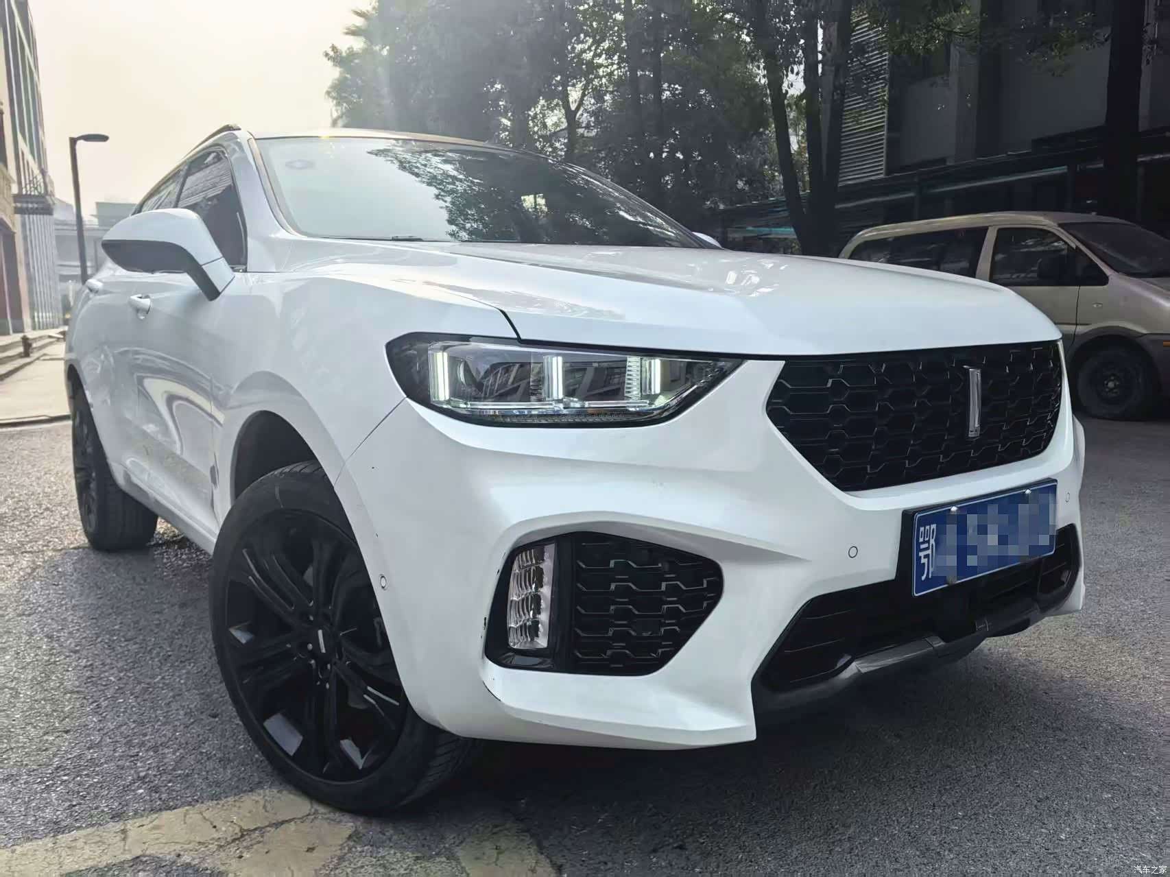 WEY VV5, 2017 3