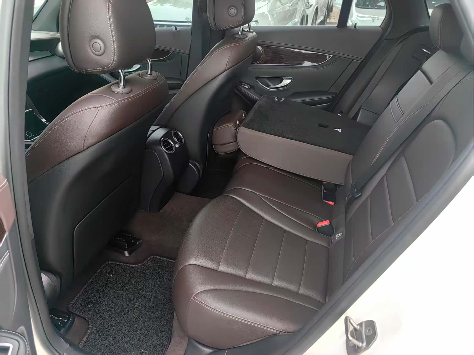 Mercedes-Benz GLC, 2018 15