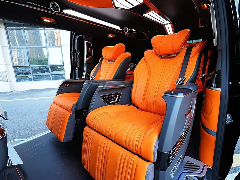 Mercedes-Benz V-class