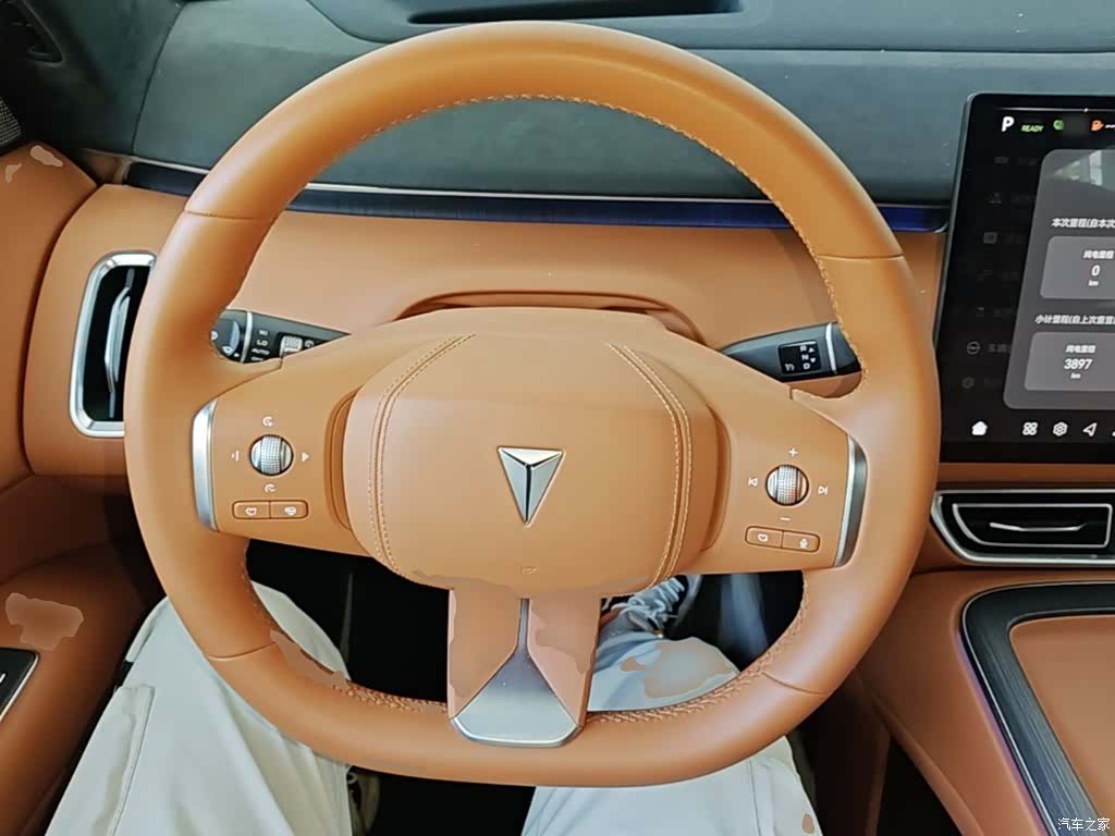 Deepal S09, 2025 11