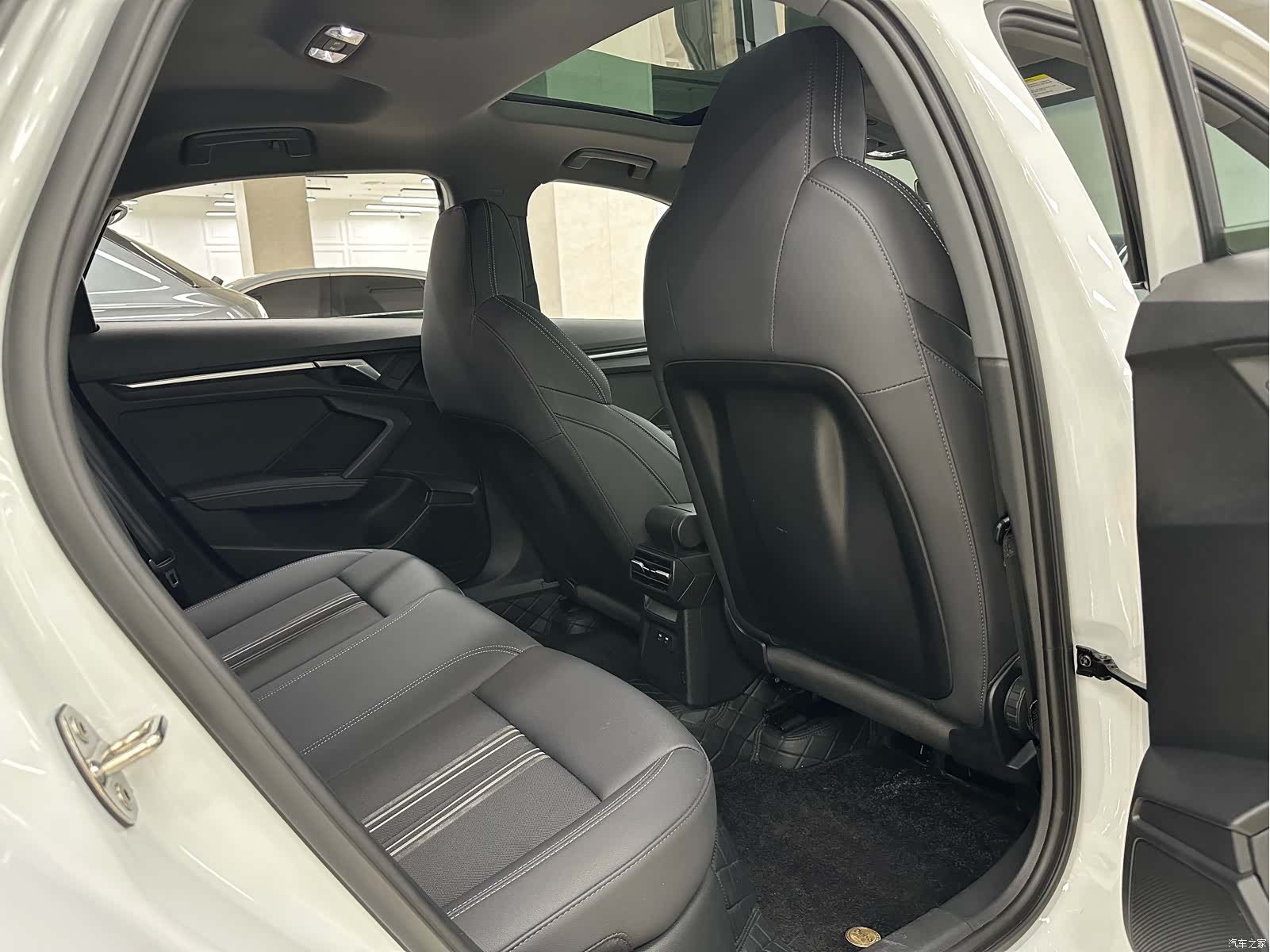 Audi A3, 2023 10