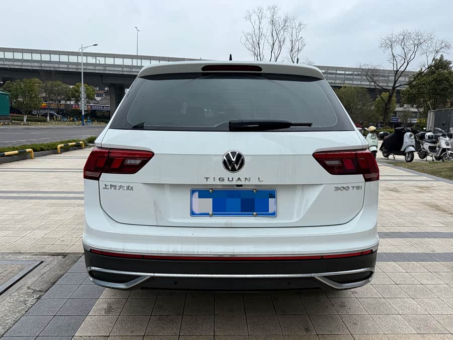 Volkswagen Tiguan L 2023, фото 13