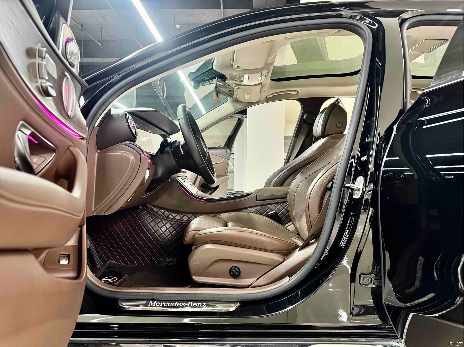 Mercedes-Benz E-Class, 2022 4