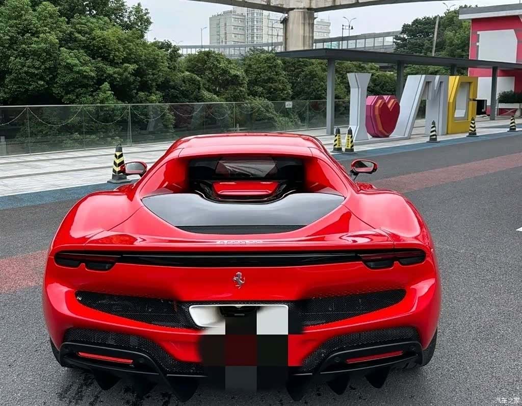 Ferrari 296, 2023 3
