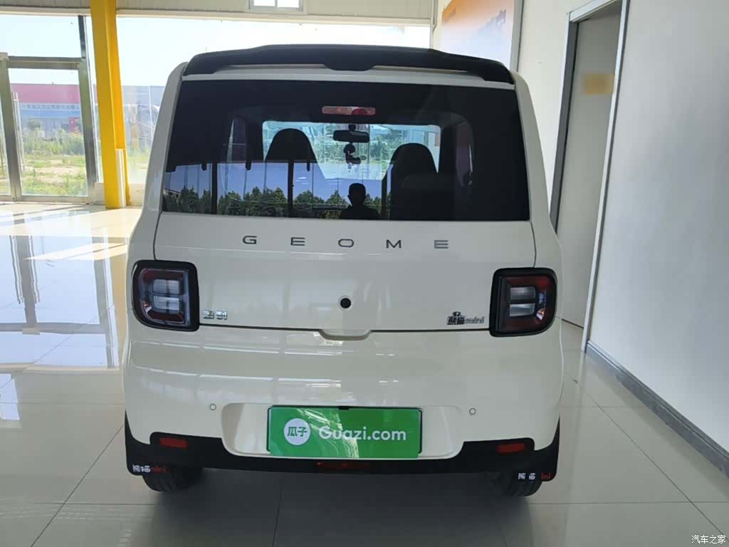 Geely Panda, 2025 6