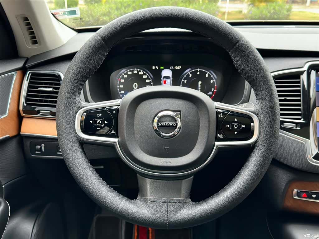 Volvo XC90, 2018 23